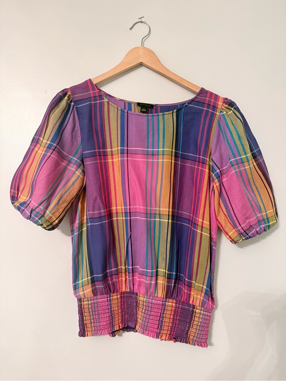Ann Taylor Multicolor Plaid Puff-Sleeve Blouse